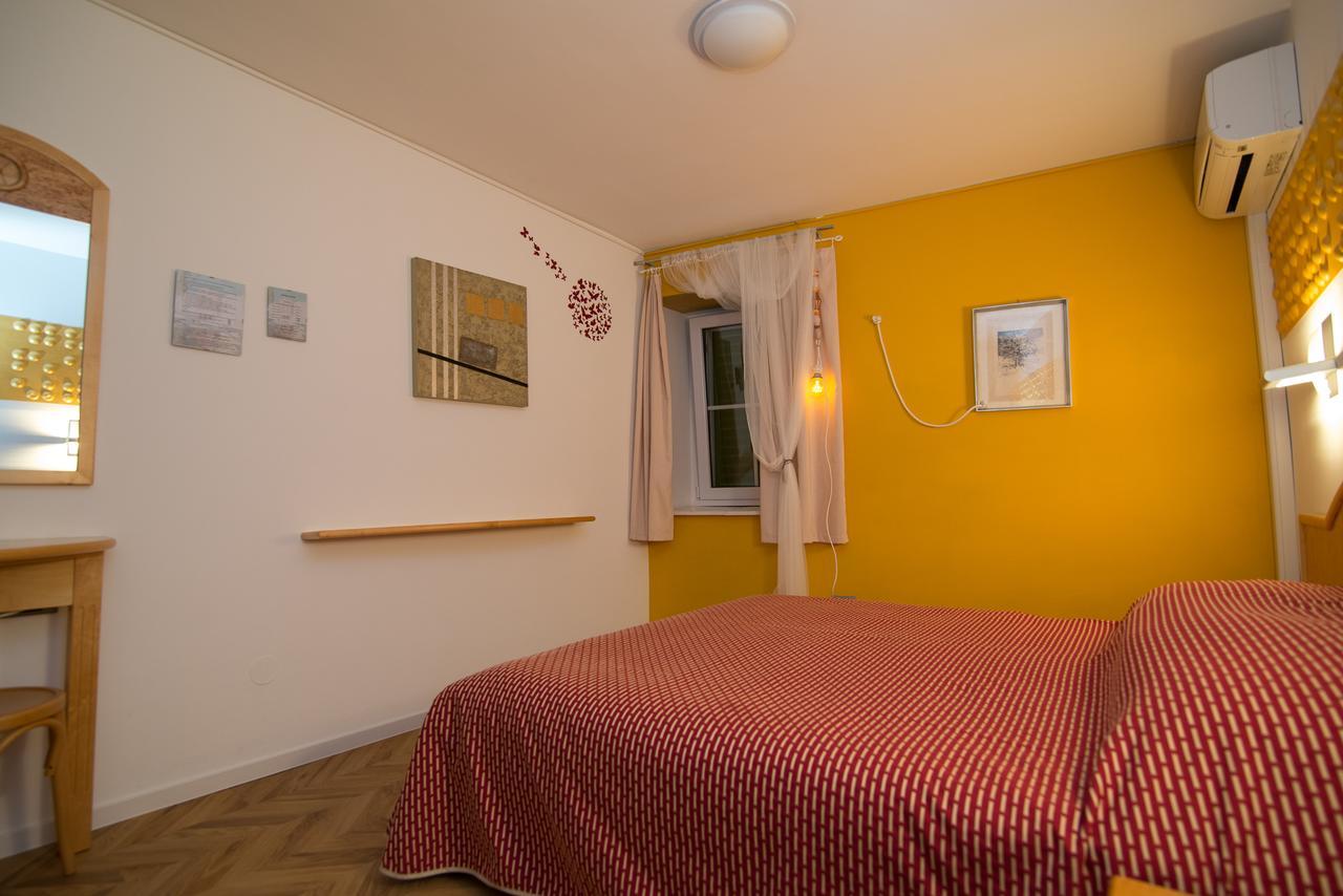 Bed&Breakfast Saturn Veli Losinj Exterior photo